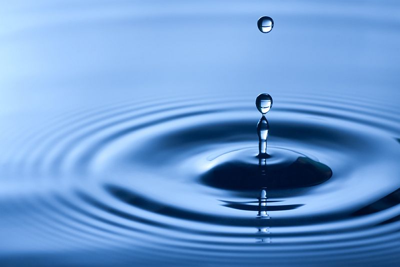 Czy wody źródlane są zdrowe? Jaka woda będzie najlepsza do firmy? 1