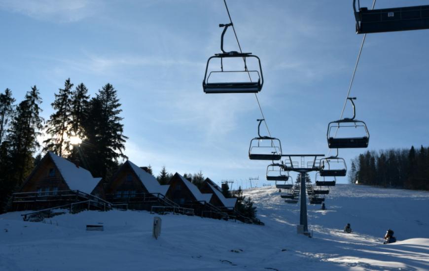 Stacja narciarska Gromadzyń w Ustrzykach Dolnych ma nową kolej krzesełkową 1
