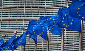 Komisja Europejska zatwierdziła program subsydiowanych kredytów dla dużych przedsiębiorstw