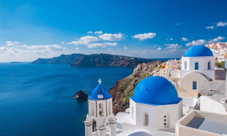 W Grecji sezon turystyczny otwarty od 15 czerwca. Od lipca wznowione mają być loty międzynarodowe