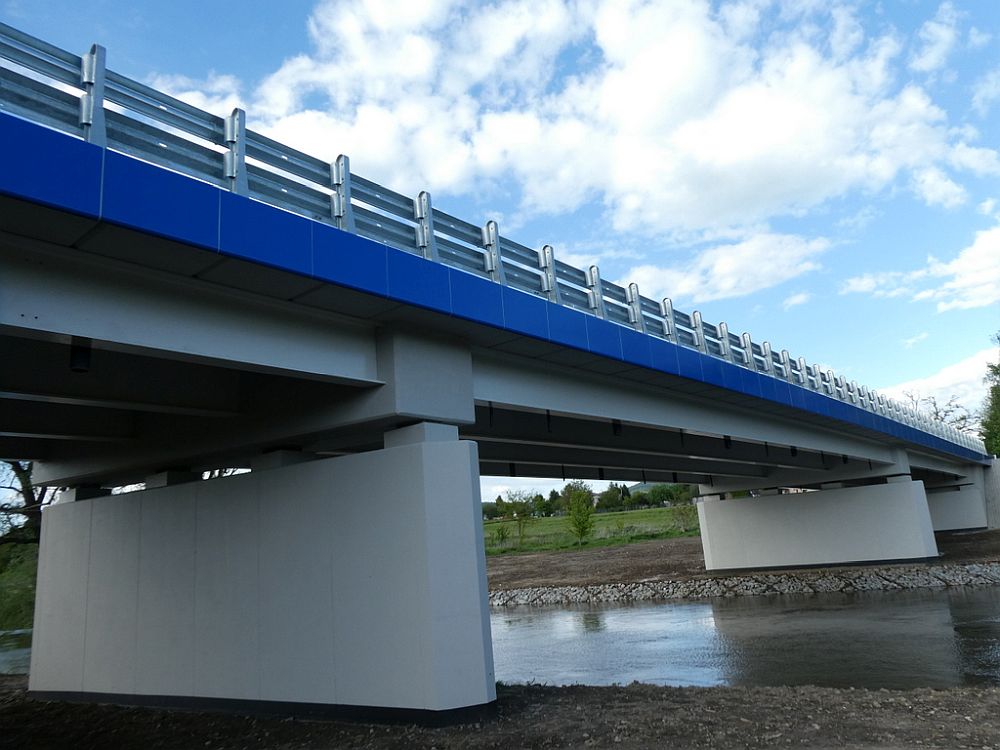 Most przez Wisłok na drodze Krosno-Odrzykoń oddany przed terminem 1