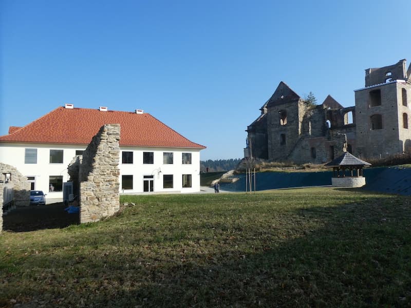 centrum kultury zagórz klasztor