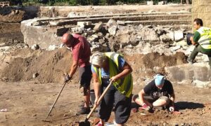 łańcut ratusz archeolodzy wykopaliska
