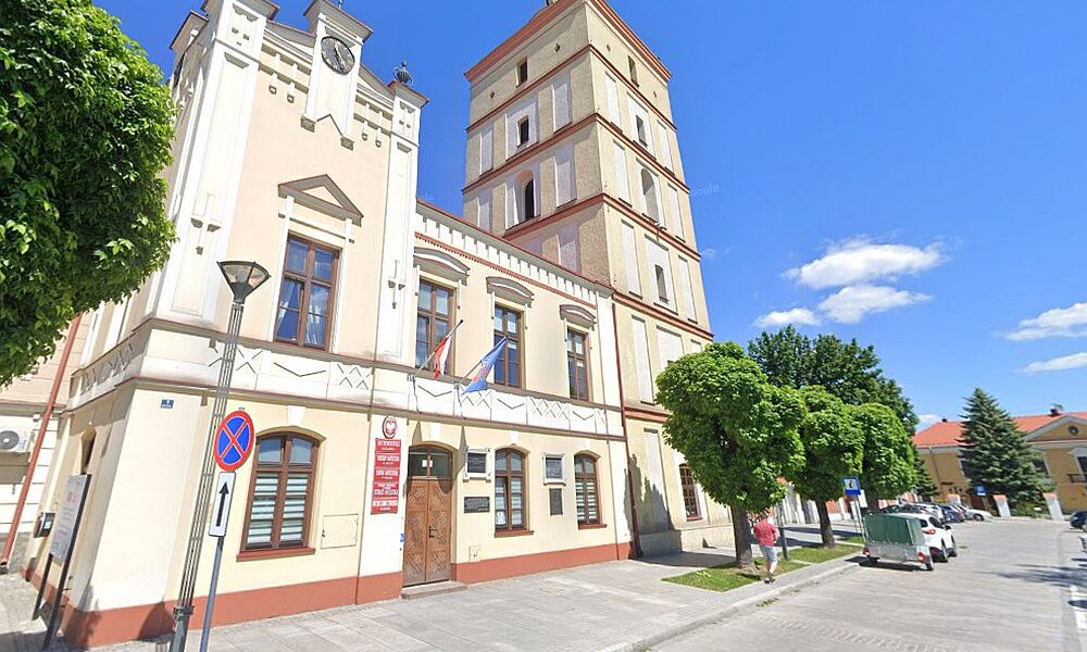 Praca w Straży Miejskiej w Leżajsku. Trwa rekrutacja, pensja do 8 800 zł