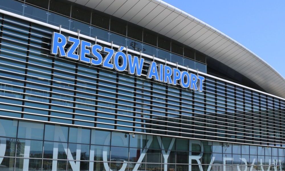 Spadek liczby pasażerów na lotnisku Rzeszów-Jasionka. Te kierunki były najpopularniejsze