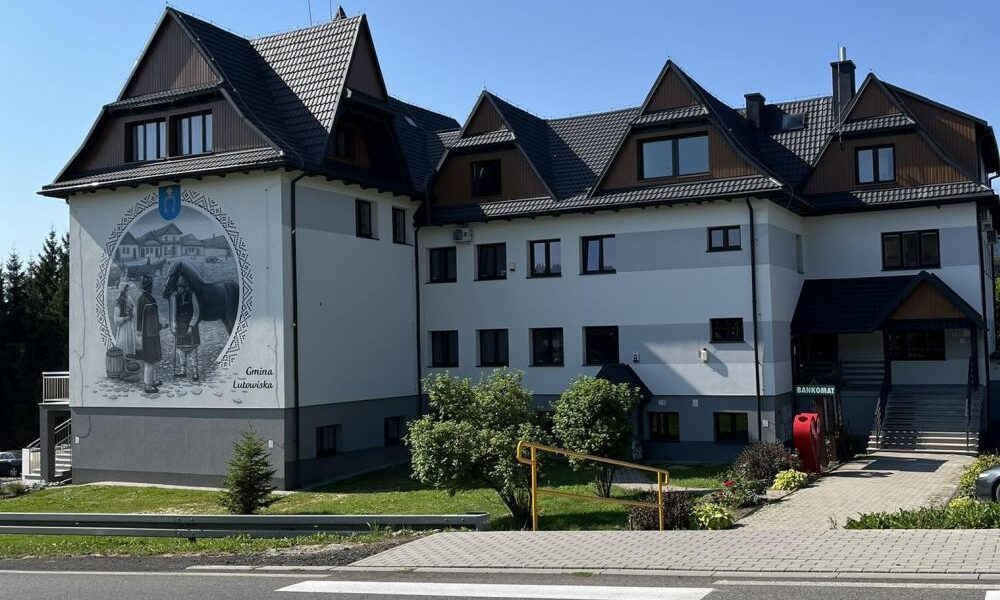 Praca w Bieszczadach. Urząd Gminy Lutowiska oferuje do 6500 zł